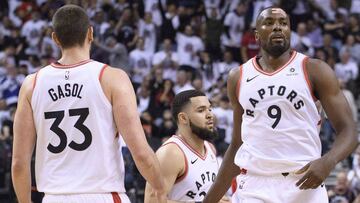 Serge Ibaka con Marc Gasol.