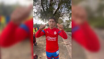 Pocho Guzmán, además de goleador, es excelente guía de turistas