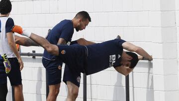 Penúltimo partido de la temporada en Mestalla y el futuro de Guedes está por decidir, aunque se confia en su continuidad.