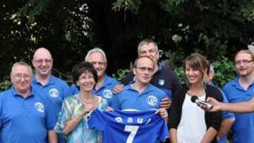 <b>CON LOS PEÑISTAS. </b>AS se desplazó a Waldkirch, sede de los mineros, para hablar con los aficionados sobre el Schalke y Raúl.