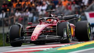 El fuego rodea a Ferrari