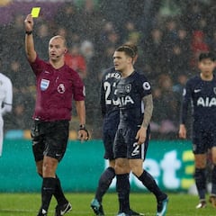 Dávinson juega 59' en triunfo de los Spurs y se salva de la roja