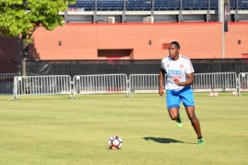 Fuerte calor acompaña trabajo de la Selección Colombia