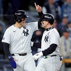 Who are the commentators for the 2024 MLB World Series?