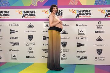 Silma L¨®pez en la alfombra roja de LOS40 Music Awards.