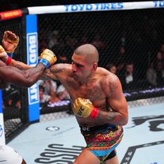 Alex Pereira vuelve a noquear: la estrella que buscaba la UFC