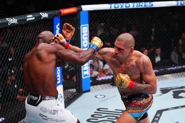 Conor McGregor pide a UFC un combate legendario: ¡°Pereira vs Jon Jones¡±