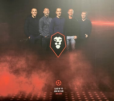 La 'Clase del 92', ex del Manchester dueños del Salford junto a Lim.