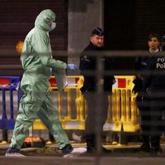 Un yihadista con un fusil asesinó a dos hinchas suecos en Bruselas