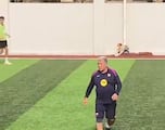 El show de Laporta jugando al fútbol con Deco en Arabia Saudí
