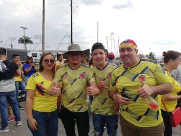 La Selección Colombia Sub 23 ya está lista para el encuentro ante Ecuador en el Preolímpico de la categoría. Los hinchas también están preparados para apoyarla en un juego que define la clasificación.