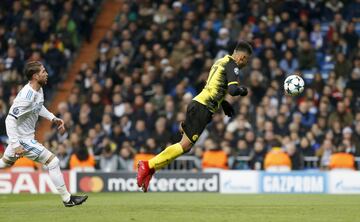 2-1. Aubameyang marcó el primer gol.