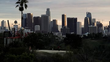 Es conocida como la capital del entretenimiento y millones de personas deciden mudarse a Los Ángeles por muchas razones. Aquí las ventajas y desventajas.