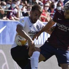 Pol Valentín, la solución a un problema lateral