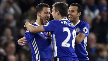 Hazard stars as Chelsea thrash Everton to go top of the league