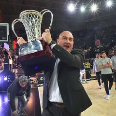 Ponsarnau propone bajar al barro