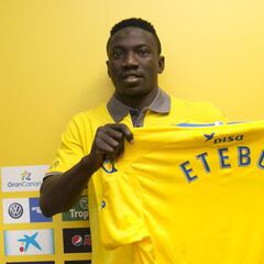 Las Palmas presenta a Etebo