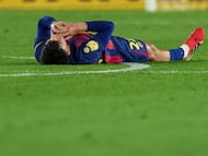 Both full-backs have suffered tears which will keep them out of action for more than a month.