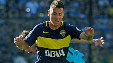 Nazareno Solís llegó libre a las inferiores de la U pero nunca fue tomado en cuenta para el primer equipo, por lo que volvió a Argentina y brilló en Talleres para luego partir a Boca Juniors.