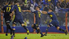 El bombazo de Tevez para regalar a Boca el liderato