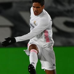 Varane cambia Nike por Puma