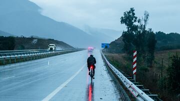 De Arica a Valle Nevado: un chileno hace historia y recorre 2.300 kilómetros de esta manera