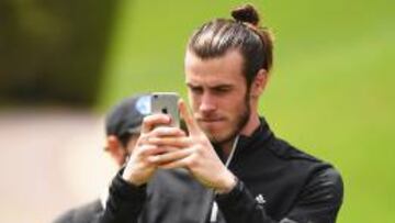 Bale, estando tocado, disfrutó de un día de golf en Cádiz.