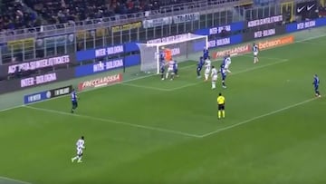 Alexis llevaba cerca de seis meses sin jugar y lo primero que intentó fue una locura