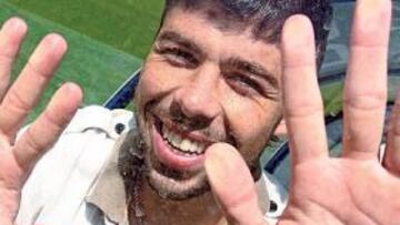 <b>VUELTA. </b>Javi Fuego lidera al Recreativo, en un nuevo regreso del ex rojiblanco a El Molinón.