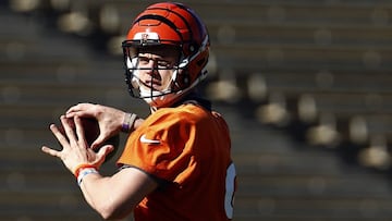 Sin Patrick Mahomes y Tom Brady, Joe Burrow se ha llevado los reflectores en el Super Bowl. Por ello, te diremos cuánto dinero tiene, su salario y su contrato con los Bengals.