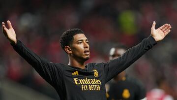 Braga (Portugal), 24/10/2023.- Real Madrid player Jude Bellingham celebrates scoring the 0-2 goal during the UEFA Champions League group C soccer match between SC Braga and Real Madrid, in Braga, Portugal, 24 October 2023. (Liga de Campeones) EFE/EPA/HUGO DELGADO