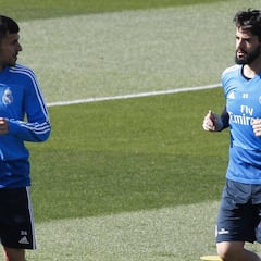 Solari da otro palo a Isco