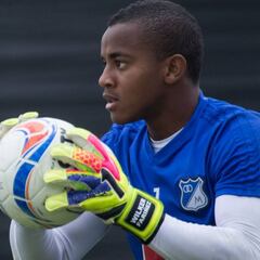 ¡Súper reflejos! Así prepara Wuilker Fariñez la temporada