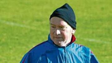 <b>EN LA PICOTA. </b>Clemente, durante el entrenamiento de ayer.