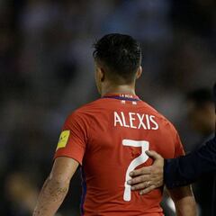 La generación dorada pulveriza los récord de duelos por la Roja