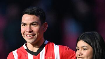 El video que conmueve a la afición; Chucky Lozano en lágrimas en su despedida del PSV