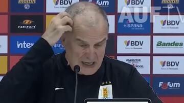 Bielsa hace lo mismo que Gareca con Brereton y así lo justifica: “Me dio mucha tristeza”