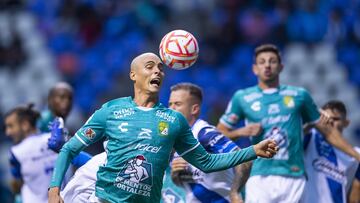 Paul Bellón durante el partido entre León y Puebla.