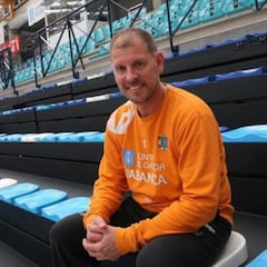 Con la labor cumplida los porteros del Cangas se despiden