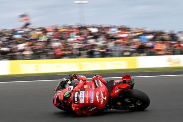 El piloto italiano de Ducati Lenovo Team MotoGP, Francesco Bagnaia, durante la carrera del Gran Premio de Australia de MotoGP disputado en el circuito Phillip Island.