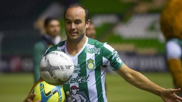 El futbolista estadounidense tendría minutos de juego en la Copa MX, según las declaraciones del entrenador Gustavo Díaz.