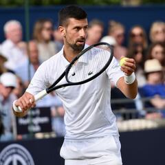 Djokovic gana a Medvedev y avisa: “He jugado sin dolor”