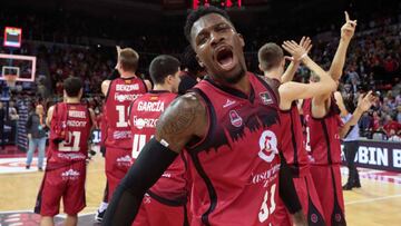 Dylan Ennis celebra la victoria del Casademont Girona.