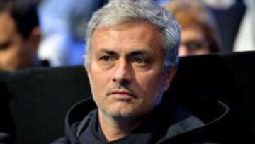 Mourinho: "No creo que Ramos tenga un master en medicina"