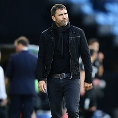 Eduardo Coudet deja abierta la puerta al regreso de Orbelín Pineda