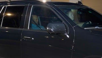 Golf legend Tiger Woods has been bailed after he was charged with driving under the influence following a car crash in Florida.