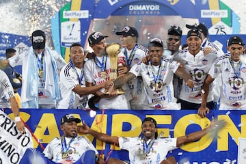 Deportivo Independiente Medellín y Junior de Barranquilla definieron al segundo campeón del 2023. Asi se vivió la final del Fútbol Profesional Colombiano en imágenes desde el Atanasio Girardot.