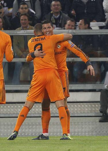 Iker, Cristiano, Bale y en octavos