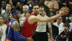 Pau Gasol, frente a Melo Anthony.