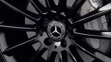 ¿Cuánto paga de bono Mercedes-Benz a sus empleados por las ventas de 2022?